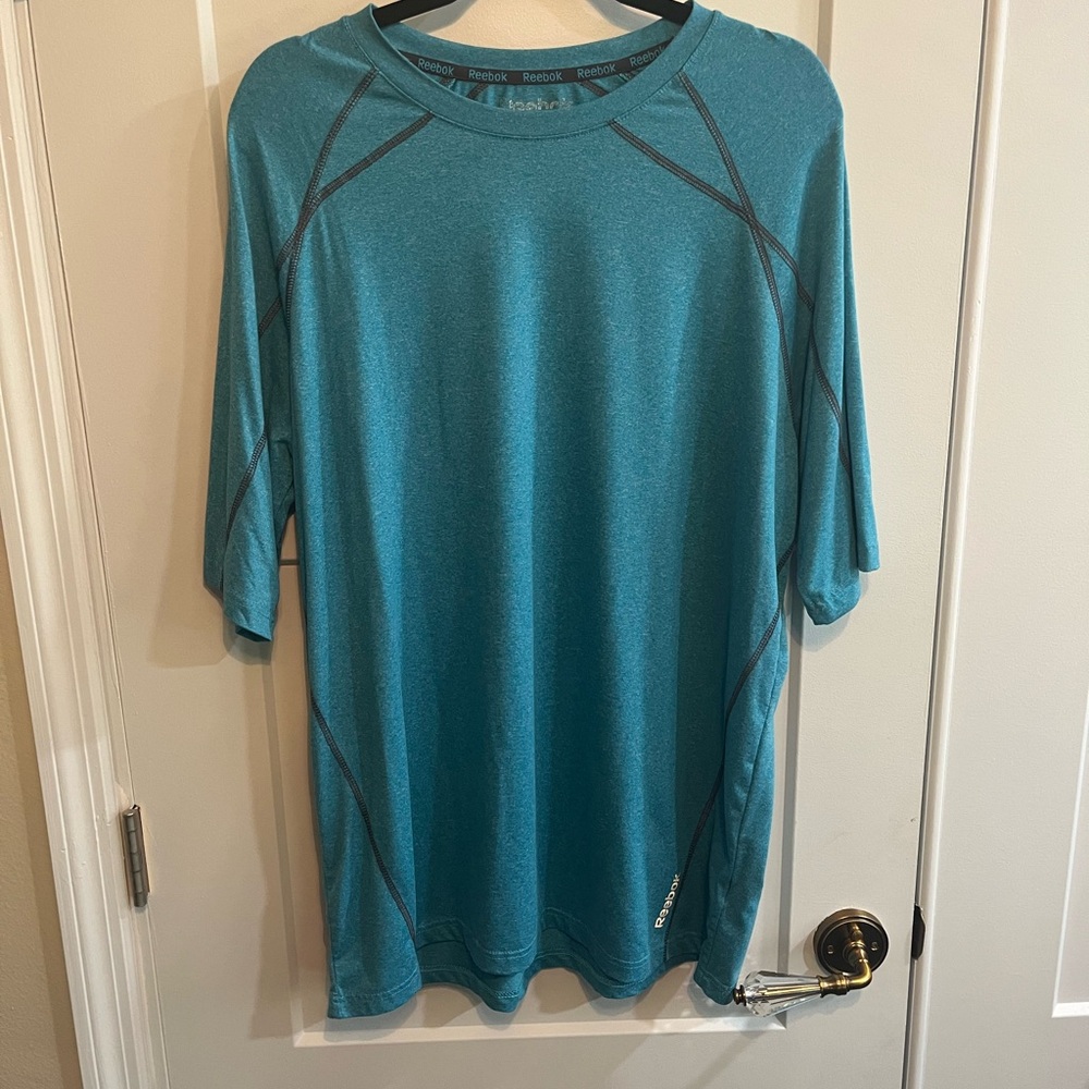 Reebok Men's Blue Performance Tee